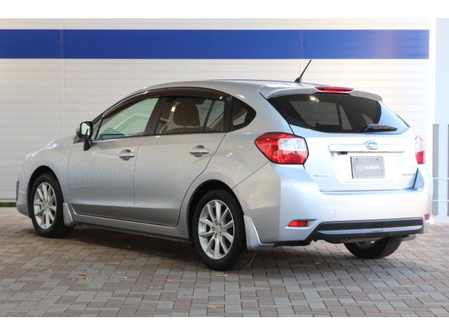 インプレッサスポーツ 2.0iアイサイト(11枚目)