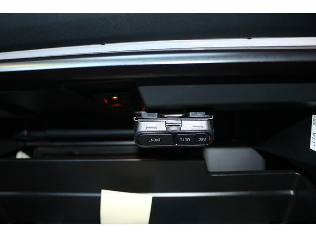 レヴォーグ ＳＴＩスポーツ　ＥＸ　１１．６インチナビ　電動リヤゲート付き　２年間走行距離無制限保証付　ワンオーナー　アイサイトＸ搭載車　衝突被害＆後退時被害軽減ブレーキ　後側方警戒＆停止保持システム　１１．６インチナビ　３方向カメラ　ＥＴＣ２．０　ドラレコ　革シート（27枚目）