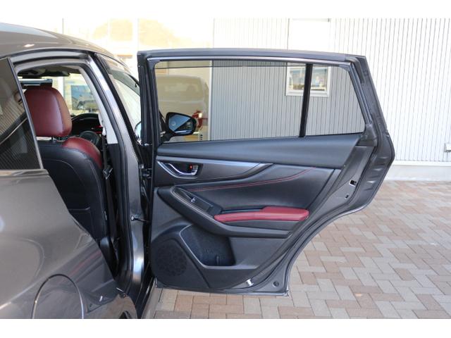 レヴォーグ ＳＴＩスポーツ　ＥＸ　１１．６インチナビ　電動リヤゲート付き　２年間走行距離無制限保証付　ワンオーナー　アイサイトＸ搭載車　衝突被害＆後退時被害軽減ブレーキ　後側方警戒＆停止保持システム　１１．６インチナビ　３方向カメラ　ＥＴＣ２．０　ドラレコ　革シート（41枚目）