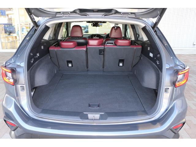 レヴォーグ ＳＴＩスポーツ　ＥＸ　１１．６インチナビ　電動リヤゲート付き　２年間走行距離無制限保証付　ワンオーナー　アイサイトＸ搭載車　衝突被害＆後退時被害軽減ブレーキ　後側方警戒＆停止保持システム　１１．６インチナビ　３方向カメラ　ＥＴＣ２．０　ドラレコ　革シート（44枚目）