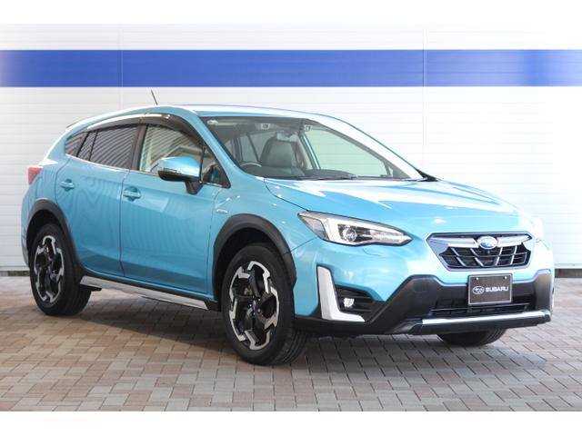 ＸＶ アドバンス　アイサイト３搭載車　レザーシート　８インチナビ　２年間走行距離無制限部分保証付　ワンオーナ　レザーシート　アイサイト３搭載車　衝突被害＆後退時被害軽減ブレーキ　後側方警戒＆停止保持システム　８インチナビ　３方向カメラ　ＥＴＣ２．０　ドライブレコーダ（8枚目）