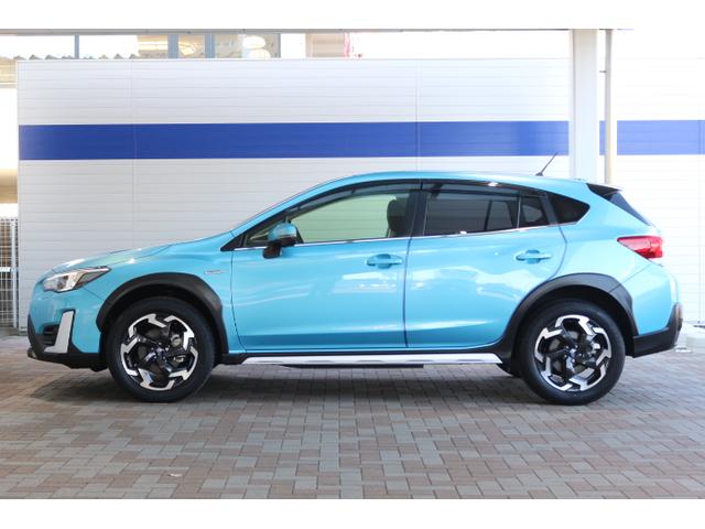 ＸＶ アドバンス　アイサイト３搭載車　レザーシート　８インチナビ　２年間走行距離無制限部分保証付　ワンオーナ　レザーシート　アイサイト３搭載車　衝突被害＆後退時被害軽減ブレーキ　後側方警戒＆停止保持システム　８インチナビ　３方向カメラ　ＥＴＣ２．０　ドライブレコーダ（12枚目）