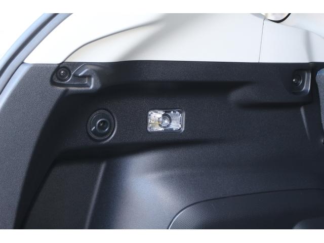 ＸＶ アドバンス　アイサイト３搭載車　レザーシート　８インチナビ　２年間走行距離無制限部分保証付　ワンオーナ　レザーシート　アイサイト３搭載車　衝突被害＆後退時被害軽減ブレーキ　後側方警戒＆停止保持システム　８インチナビ　３方向カメラ　ＥＴＣ２．０　ドライブレコーダ（44枚目）