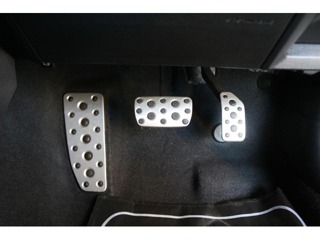 ＸＶ アドバンス　ワンオーナー　アイサイト３　プッシュスタート　純正１８インチアルミホール　電動シートフロント左右　ルーフレール　パナソニックナビ　ＥＴＣＤ２．０　ドライブレコーダー前後　フロント、サイド、バックカメラ（36枚目）