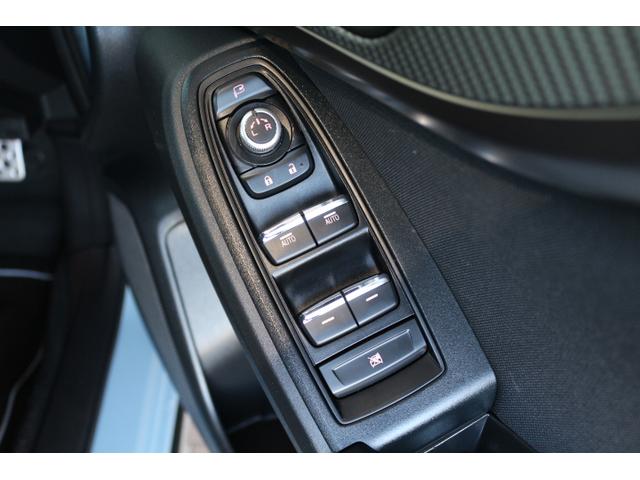 ＸＶ アドバンス　ワンオーナー　アイサイト３　プッシュスタート　純正１８インチアルミホール　電動シートフロント左右　ルーフレール　パナソニックナビ　ＥＴＣＤ２．０　ドライブレコーダー前後　フロント、サイド、バックカメラ（37枚目）