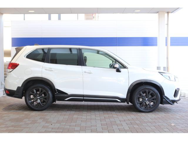 フォレスター スポーツ　１オーナー車　シンメトリカルＡＷＤターボ！　２年間走行距離無制限保証付き　アイサイトｖｅｒ３　１オーナー車　全車速追従機能付きクルーズコントロール　ダイアトーンナビゲーション　フロントサイドバックカメラ　ドライブレコーダー　ＥＴＣ２．０（12枚目）