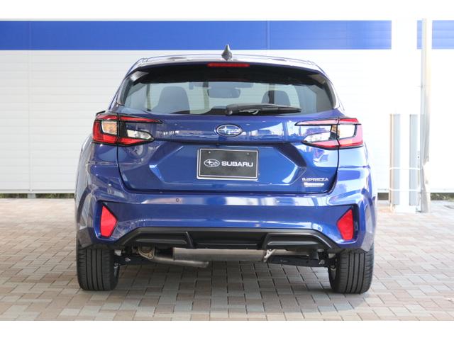 インプレッサ ＳＴ－Ｈ　ＥＴＣ２．０　前後ドラレコ　ステアリングヒーター　１１．６インチナビ　全方位カメラ　３カメラ新世代アイサイト　衝突回避ブレーキ　　車線中央維持機能　側後方警戒システム　後退時ブレーキアシスト　リア障害物センサー　２年間走行距離無制限保証（5枚目）