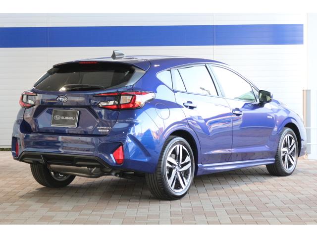 インプレッサ ＳＴ－Ｈ　ＥＴＣ２．０　前後ドラレコ　ステアリングヒーター　１１．６インチナビ　全方位カメラ　３カメラ新世代アイサイト　衝突回避ブレーキ　　車線中央維持機能　側後方警戒システム　後退時ブレーキアシスト　リア障害物センサー　２年間走行距離無制限保証（10枚目）