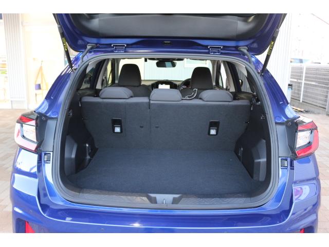 インプレッサ ＳＴ－Ｈ　ＥＴＣ２．０　前後ドラレコ　ステアリングヒーター　１１．６インチナビ　全方位カメラ　３カメラ新世代アイサイト　衝突回避ブレーキ　　車線中央維持機能　側後方警戒システム　後退時ブレーキアシスト　リア障害物センサー　２年間走行距離無制限保証（42枚目）