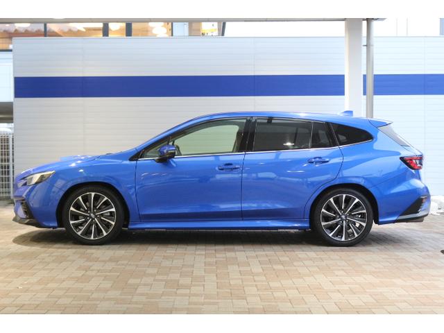 レヴォーグ ＳＴＩスポーツ　ＥＸ　後期型　ハーマンカードン　元レンタカー　全方位カメラ　ＥＴＣ　３カメラアイサイトＸ　衝突回避ブレーキ　全車速追尾式クルーズコントロール　側後方警戒システム　後退時ブレーキアシスト　リア障害物センサー　２年間走行距離無制限保証（12枚目）