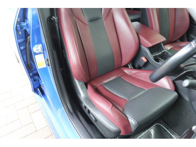 レヴォーグ ＳＴＩスポーツ　ＥＸ　後期型　ハーマンカードン　元レンタカー　全方位カメラ　ＥＴＣ　３カメラアイサイトＸ　衝突回避ブレーキ　全車速追尾式クルーズコントロール　側後方警戒システム　後退時ブレーキアシスト　リア障害物センサー　２年間走行距離無制限保証（17枚目）