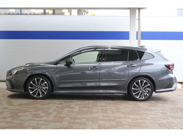 レヴォーグ ＳＴＩスポーツ　ＥＸ　アイサイトＸ　ＬＥＤライト　本革シート　　電動シートフロント左右　シートヒーターフロント左右　リヤ左右　スマートリヤビューミラー　純正１８インチアルミホイール　バックカメラ（12枚目）