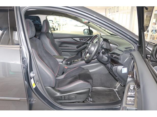 レヴォーグ ＳＴＩスポーツ　ＥＸ　アイサイトＸ　ＬＥＤライト　本革シート　　電動シートフロント左右　シートヒーターフロント左右　リヤ左右　スマートリヤビューミラー　純正１８インチアルミホイール　バックカメラ（18枚目）