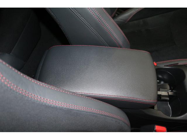 レヴォーグ ＳＴＩスポーツ　ＥＸ　アイサイトＸ　ＬＥＤライト　本革シート　　電動シートフロント左右　シートヒーターフロント左右　リヤ左右　スマートリヤビューミラー　純正１８インチアルミホイール　バックカメラ（25枚目）