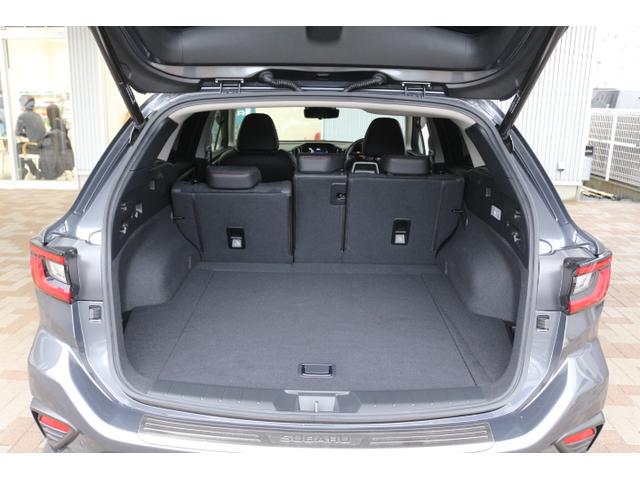 レヴォーグ ＳＴＩスポーツ　ＥＸ　アイサイトＸ　ＬＥＤライト　本革シート　　電動シートフロント左右　シートヒーターフロント左右　リヤ左右　スマートリヤビューミラー　純正１８インチアルミホイール　バックカメラ（44枚目）