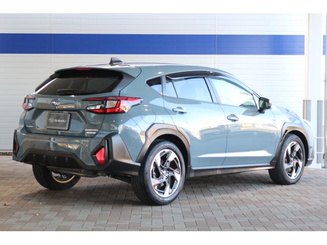 クロストレック リミテッド　新生代アイサイト　ワンオーナー　ＬＥＤライト　オートライト　純正１８インチアルミホイール　電動シートフロント左右　シートヒーターフロント左右　純正ナビ　ＥＴＣ２．０　ドライブレコーダー前後（10枚目）