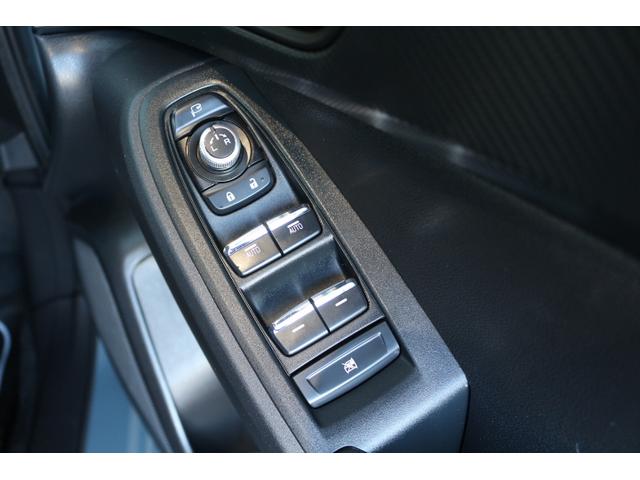 クロストレック リミテッド　新世代アイサイト　ワンオーナー　ＬＥＤライト　純正１８インチアルミホイール　電動シートフロント左右　シートヒーターフロント左右　純正ナビ　ＥＴＣ２．０　ドライブレコーダー前後（35枚目）