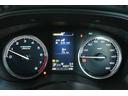 メーターパネルは視認性を重視したスピードメーターとタコメーターを同径配置し中央部には燃費情報やアイサイトの作動情報が表示されるカラーディスプレイを装備してありとっても見やすいです！