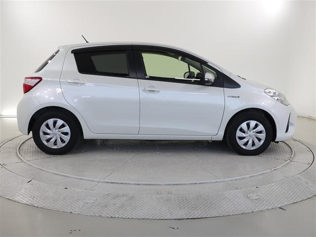 ヴィッツ ハイブリッドＦ　ミュージックプレイヤー接続可　キーレス　ＣＤ　盗難防止装置　ハイブリッド　メモリーナビ（21枚目）