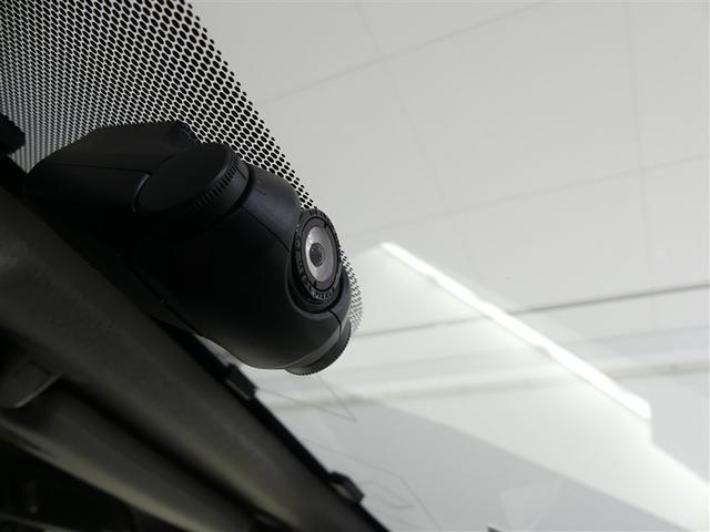 プリウス Ｓツーリングセレクション　ドラレコ　アルミホイール　ＬＥＤヘッドランプ　記録簿　キーレス　ＣＤ　盗難防止装置　ハイブリッド　ＨＤＤナビ　フルセグ（4枚目）