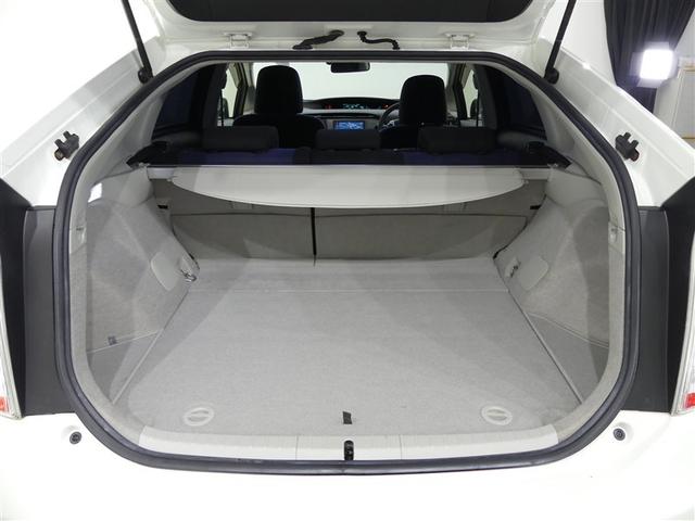 プリウス Ｓツーリングセレクション　ドラレコ　アルミホイール　ＬＥＤヘッドランプ　記録簿　キーレス　ＣＤ　盗難防止装置　ハイブリッド　ＨＤＤナビ　フルセグ（13枚目）