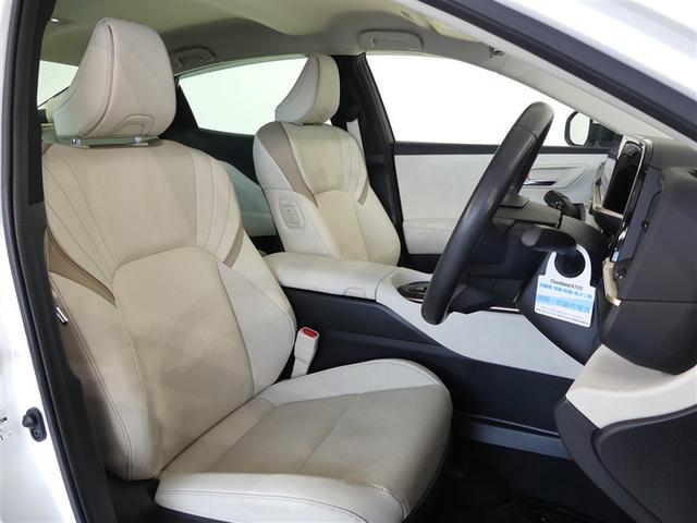 クラウンクロスオーバー Ｇアドバンスド・レザーパッケージ　１００Ｖ電源　ドラレコ　ミュージックプレイヤー接続可　電動シート　４ＷＤ　革シート　アルミホイール　ＬＥＤヘッドランプ　記録簿　キーレス　盗難防止装置　ハイブリッド　オートクルーズコントロール（15枚目）