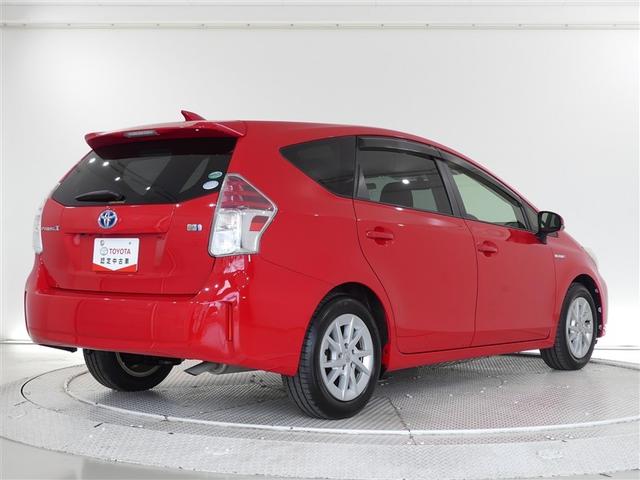 プリウスα Ｓ　アルミホイール　ＬＥＤヘッドランプ　記録簿　キーレス　ＣＤ　盗難防止装置　ハイブリッド　メモリーナビ　フルセグ（17枚目）