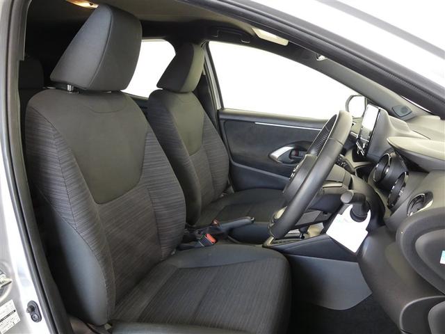 ヤリス ハイブリッドＺ　１００Ｖ電源　ミュージックプレイヤー接続可　展示・試乗車　ＬＥＤヘッドランプ　記録簿　キーレス　ＣＤ　盗難防止装置　ハイブリッド　オートクルーズコントロール　メモリーナビ　フルセグ（13枚目）