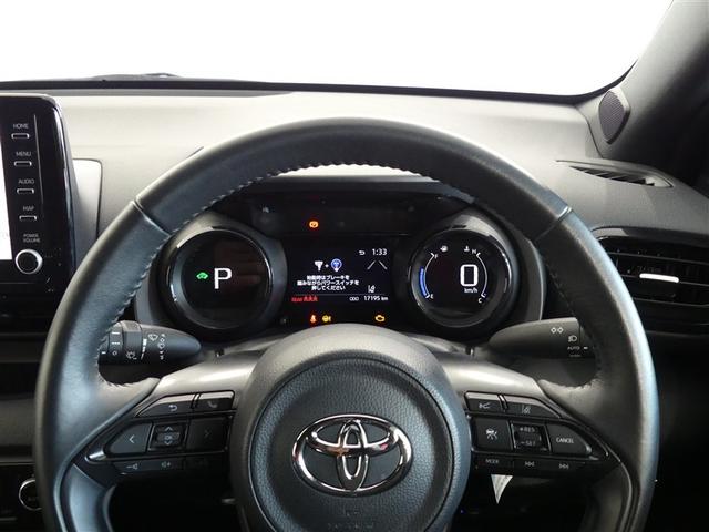 ヤリス ハイブリッドＺ　１００Ｖ電源　ミュージックプレイヤー接続可　展示・試乗車　ＬＥＤヘッドランプ　記録簿　キーレス　ＣＤ　盗難防止装置　ハイブリッド　オートクルーズコントロール　メモリーナビ　フルセグ（18枚目）