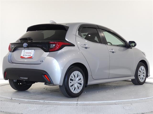 ヤリス ハイブリッドＺ　１００Ｖ電源　ミュージックプレイヤー接続可　展示・試乗車　ＬＥＤヘッドランプ　記録簿　キーレス　ＣＤ　盗難防止装置　ハイブリッド　オートクルーズコントロール　メモリーナビ　フルセグ（22枚目）