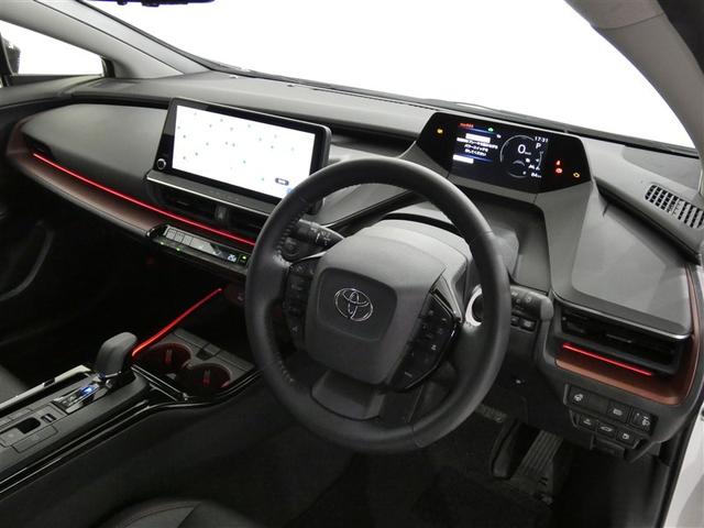 プリウス Ｚ　１００Ｖ電源　ドラレコ　ミュージックプレイヤー接続可　電動シート　アルミホイール　ＬＥＤヘッドランプ　記録簿　キーレス　盗難防止装置　ハイブリッド　オートクルーズコントロール　メモリーナビ　フルセグ（4枚目）