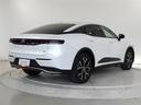 大人が選ぶモダンで知的なSUVのかたちをめざすクロスオーバーです。