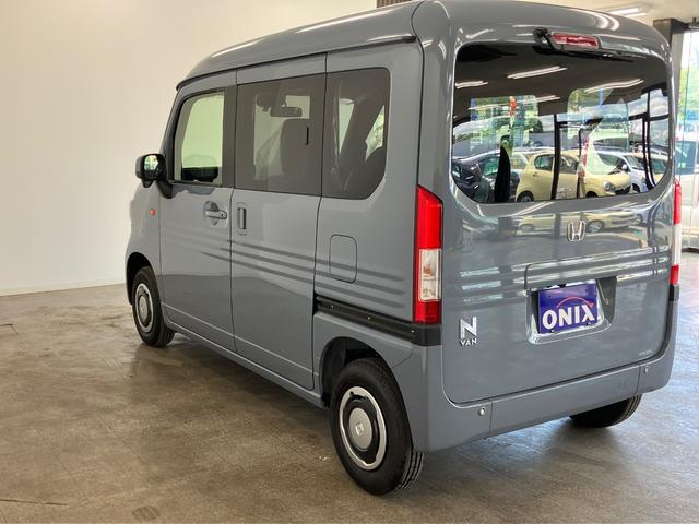 Ｎ－ＶＡＮ＋スタイル 　届出済未使用車　衝突被害軽減システム　スマートキー　ＬＥＤランプ　ＬＥＤフォグランプ　充電用ＵＳＢジャック２個　フットパーキングブレーキ　両側スライドドア　電動格納式ミラー　ホイールキャップ（7枚目）