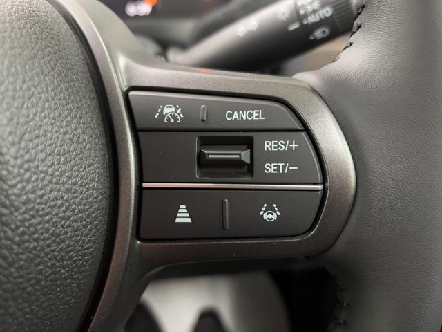 フリード エアー　ＥＸ　登録済未使用車　６人乗　両側自動ドア（65枚目）