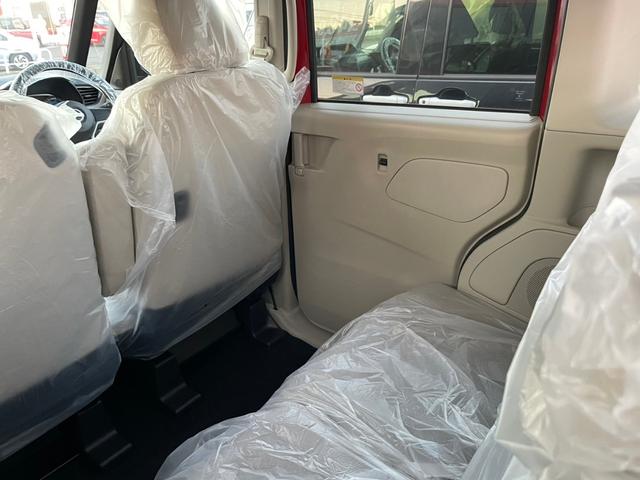 ルークス Ｓ　届出済未使用車　衝突被害軽減システム　誤発進抑制装置　キーレス　スマートシンプルハイブリッド　ＬＥＤランプ　フットパーキングブレーキ　両側スライドドア　マニュアルエアコン　助手席下収納ＢＯＸ（26枚目）