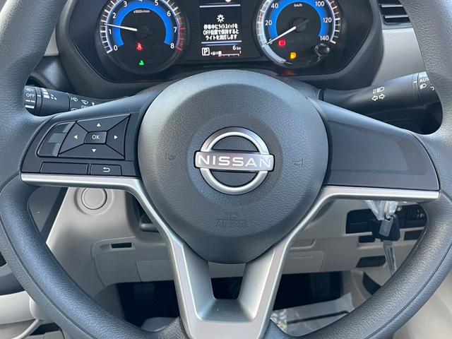 ルークス Ｓ　届出済未使用車　衝突被害軽減システム　誤発進抑制装置　キーレス　スマートシンプルハイブリッド　ＬＥＤランプ　フットパーキングブレーキ　両側スライドドア　マニュアルエアコン　助手席下収納ＢＯＸ（34枚目）