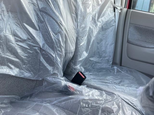 ルークス Ｓ　届出済未使用車　衝突被害軽減システム　誤発進抑制装置　キーレス　スマートシンプルハイブリッド　ＬＥＤランプ　フットパーキングブレーキ　両側スライドドア　マニュアルエアコン　助手席下収納ＢＯＸ（45枚目）