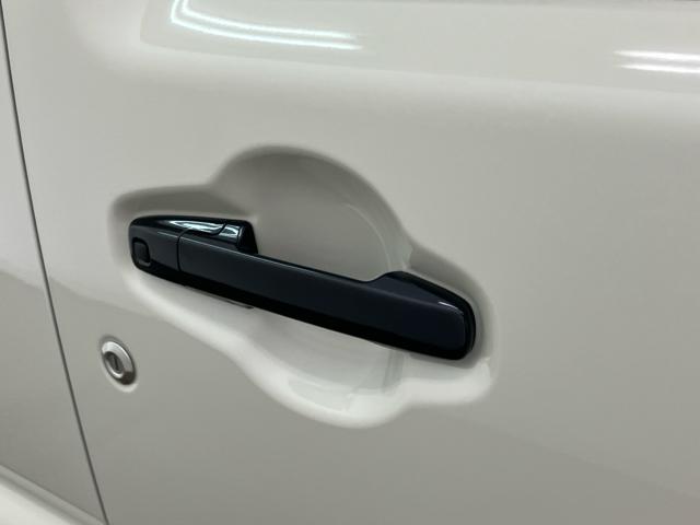 ハスラー タフワイルド　オートＬＥＤ　前後誤発進抑制　コーナーセンサ　アイドリングＳ　フルフラット　ＬＤＷ　セキュリティアラーム　シートヒーター搭載　パワーステアリング　横滑り防止システム　ＬＥＤライト　ＰＷ　クルコン（9枚目）