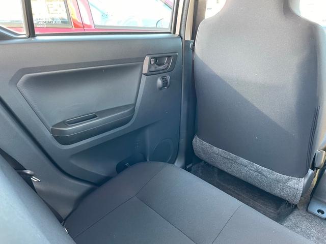 ミライース Ｌ　ＳＡＩＩＩ　届出済未使用車　イーステクノロジー　キーレス　ハロゲンランプ　自発光式デジタルメーター　フットパーキングブレーキ　マニュアルエアコン　パワーウィンドウ　手動格納式ミラー　リバース連動リヤワイパー（40枚目）