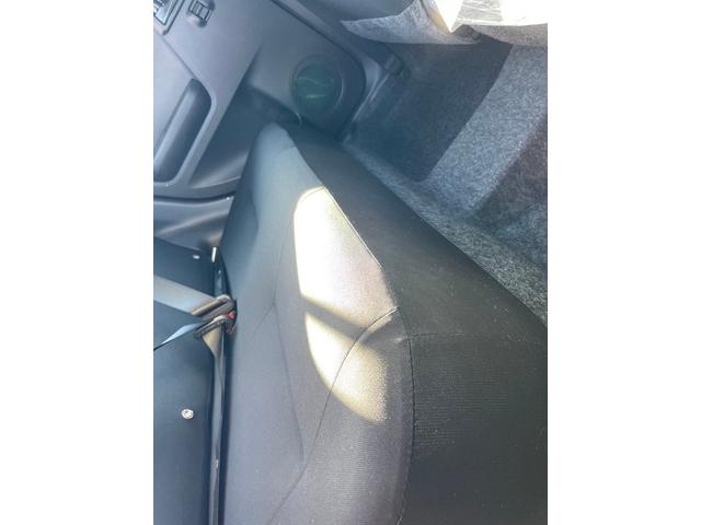 ミライース Ｌ　ＳＡＩＩＩ　届出済未使用車　イーステクノロジー　キーレス　ハロゲンランプ　自発光式デジタルメーター　フットパーキングブレーキ　マニュアルエアコン　パワーウィンドウ　手動格納式ミラー　リバース連動リヤワイパー（31枚目）