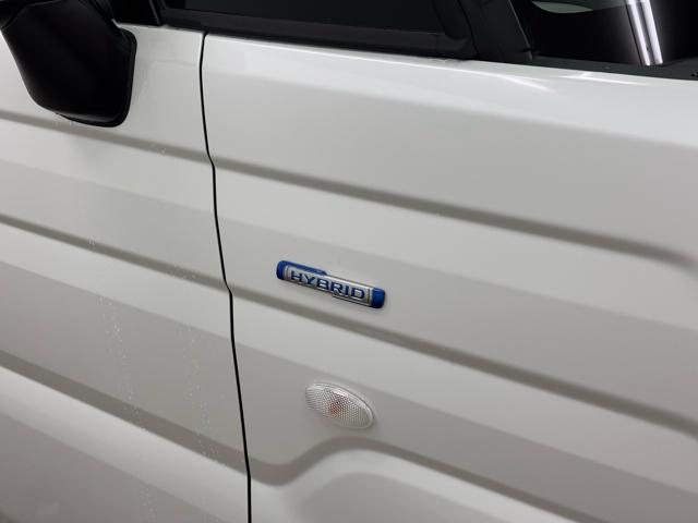 スペーシア ハイブリッドＧ　届出済未使用車　衝突被害軽減システム　誤発進抑制装置　スマートキー　マイルドハイブリッド　ＬＥＤランプ　両側スライドドア　電動格納ミラー　フットパーキングブレーキ　オートエアコン　オートライト（7枚目）