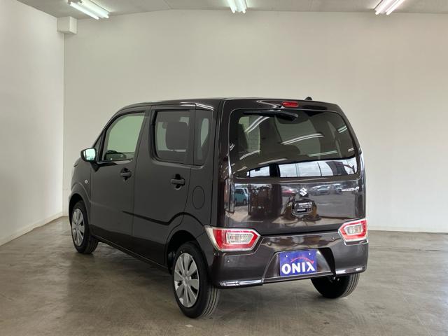 ワゴンＲ ＦＸ　ＦＸ（４名）　衝突軽減ブレーキサポート　シートヒーター付き　クリソナ　運転席助手席エアバック　キーレスエントリーシステム　セキュリティアラーム　フルフラット　運転席エアバック　横滑り防止システム（8枚目）