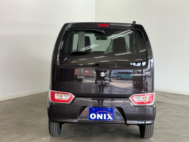 ワゴンＲ ＦＸ　ＦＸ（４名）　衝突軽減ブレーキサポート　シートヒーター付き　クリソナ　運転席助手席エアバック　キーレスエントリーシステム　セキュリティアラーム　フルフラット　運転席エアバック　横滑り防止システム（9枚目）