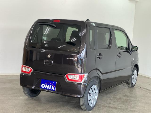 ワゴンＲ ＦＸ　ＦＸ（４名）　衝突軽減ブレーキサポート　シートヒーター付き　クリソナ　運転席助手席エアバック　キーレスエントリーシステム　セキュリティアラーム　フルフラット　運転席エアバック　横滑り防止システム（10枚目）