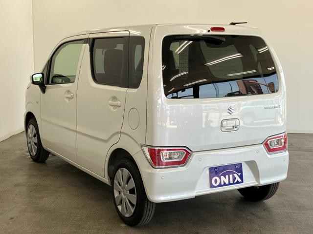 ワゴンＲ ＦＸ　ＦＸ（４名）　衝突軽減ブレーキサポート　シートヒーター付き　クリソナ　運転席助手席エアバック　キーレスエントリーシステム　セキュリティアラーム　フルフラット　運転席エアバック　横滑り防止システム（10枚目）