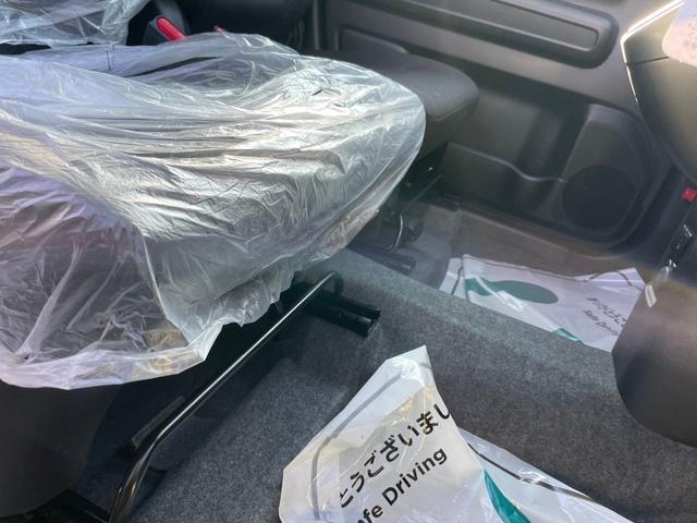 ワゴンＲ ＦＸ　ＦＸ（４名）　衝突軽減ブレーキサポート　シートヒーター付き　クリソナ　運転席助手席エアバック　キーレスエントリーシステム　セキュリティアラーム　フルフラット　運転席エアバック　横滑り防止システム（26枚目）