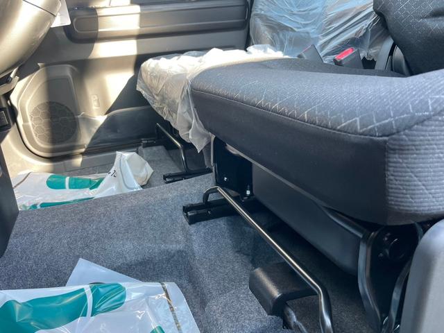 ワゴンＲ ＦＸ　ＦＸ（４名）　衝突軽減ブレーキサポート　シートヒーター付き　クリソナ　運転席助手席エアバック　キーレスエントリーシステム　セキュリティアラーム　フルフラット　運転席エアバック　横滑り防止システム（30枚目）