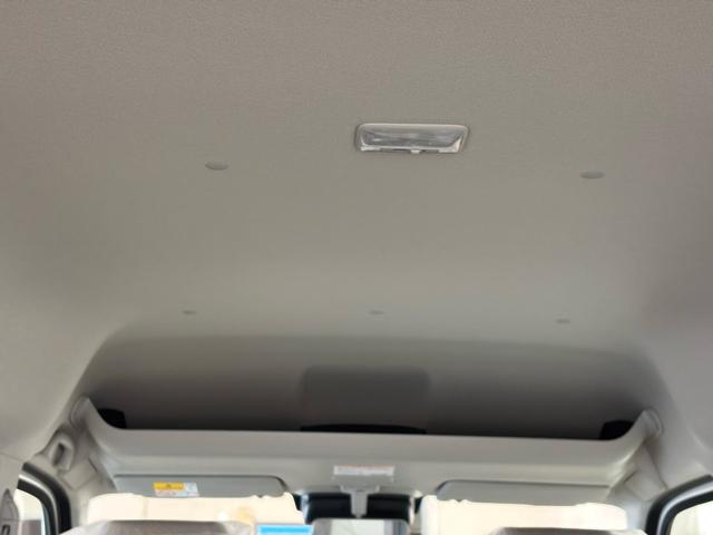 エブリイワゴン ＰＺターボスペシャル　届出済未使用車　衝突被害軽減システム　スマートキー　ＬＥＤランプ　ＵＳＢ電源ソケット（Ｔｙｐｅ－Ａ／Ｃ）　電動格納ミラー　運転席シートヒーター　オートエアコン　アイドリングストップ　オートライト（22枚目）