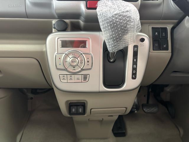 エブリイワゴン ＰＺターボスペシャル　届出済未使用車　衝突被害軽減システム　スマートキー　ＬＥＤランプ　ＵＳＢ電源ソケット（Ｔｙｐｅ－Ａ／Ｃ）　電動格納ミラー　運転席シートヒーター　オートエアコン　アイドリングストップ　オートライト（44枚目）