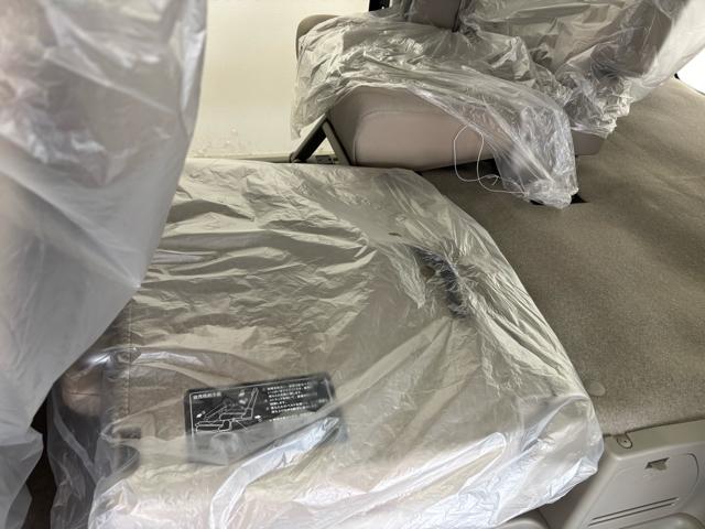 エブリイワゴン ＰＺターボスペシャル　届出済未使用車　衝突被害軽減システム　スマートキー　ＬＥＤランプ　ＵＳＢ電源ソケット（Ｔｙｐｅ－Ａ／Ｃ）　電動格納ミラー　運転席シートヒーター　オートエアコン　アイドリングストップ　オートライト（77枚目）